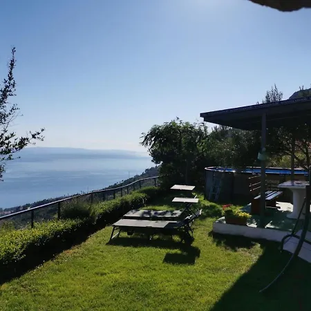 بيت للعطل House Vesna Tučepi